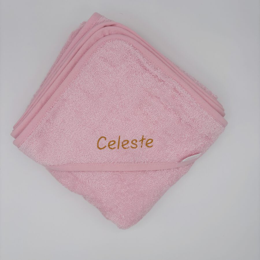 badcape roze met naam goud