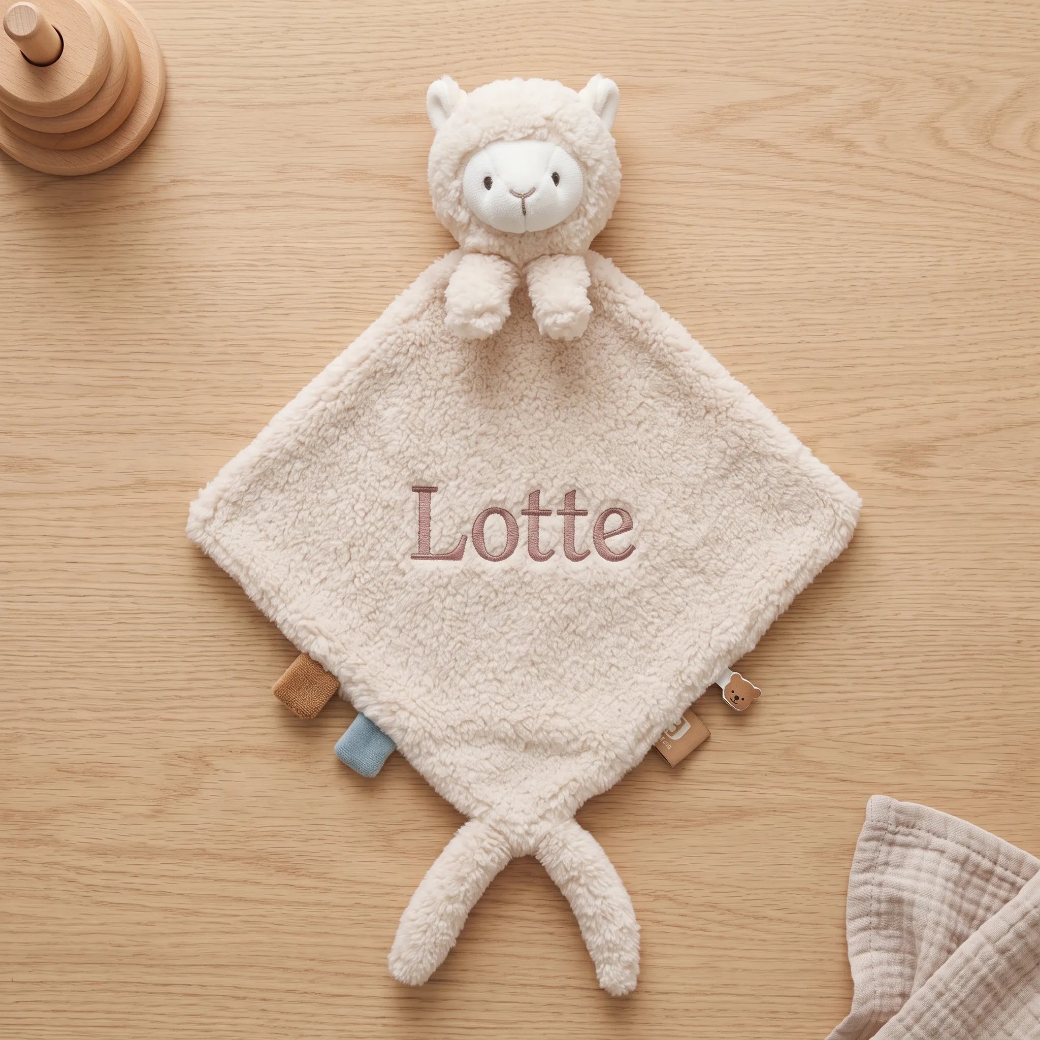 Speendoekje Alpaca Paco met naam Lotte