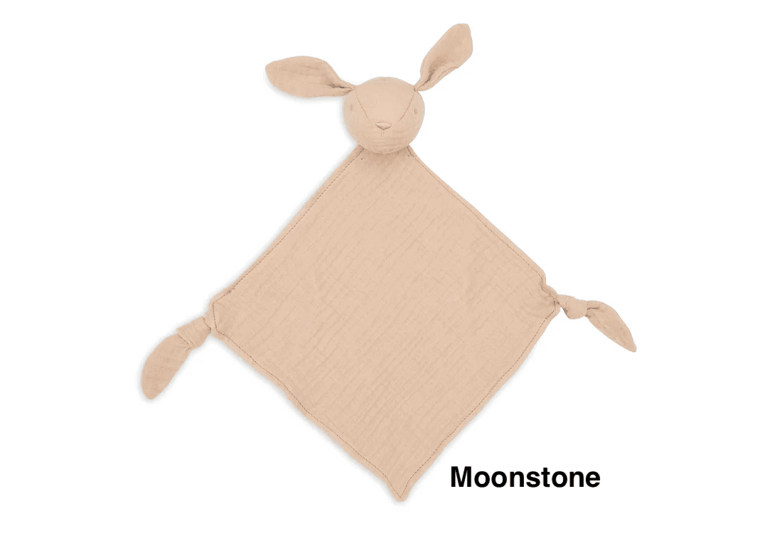 Speendoekje met naam in diverse kleuren – Moonstone, Nougat, Olive Green en Wild Rose