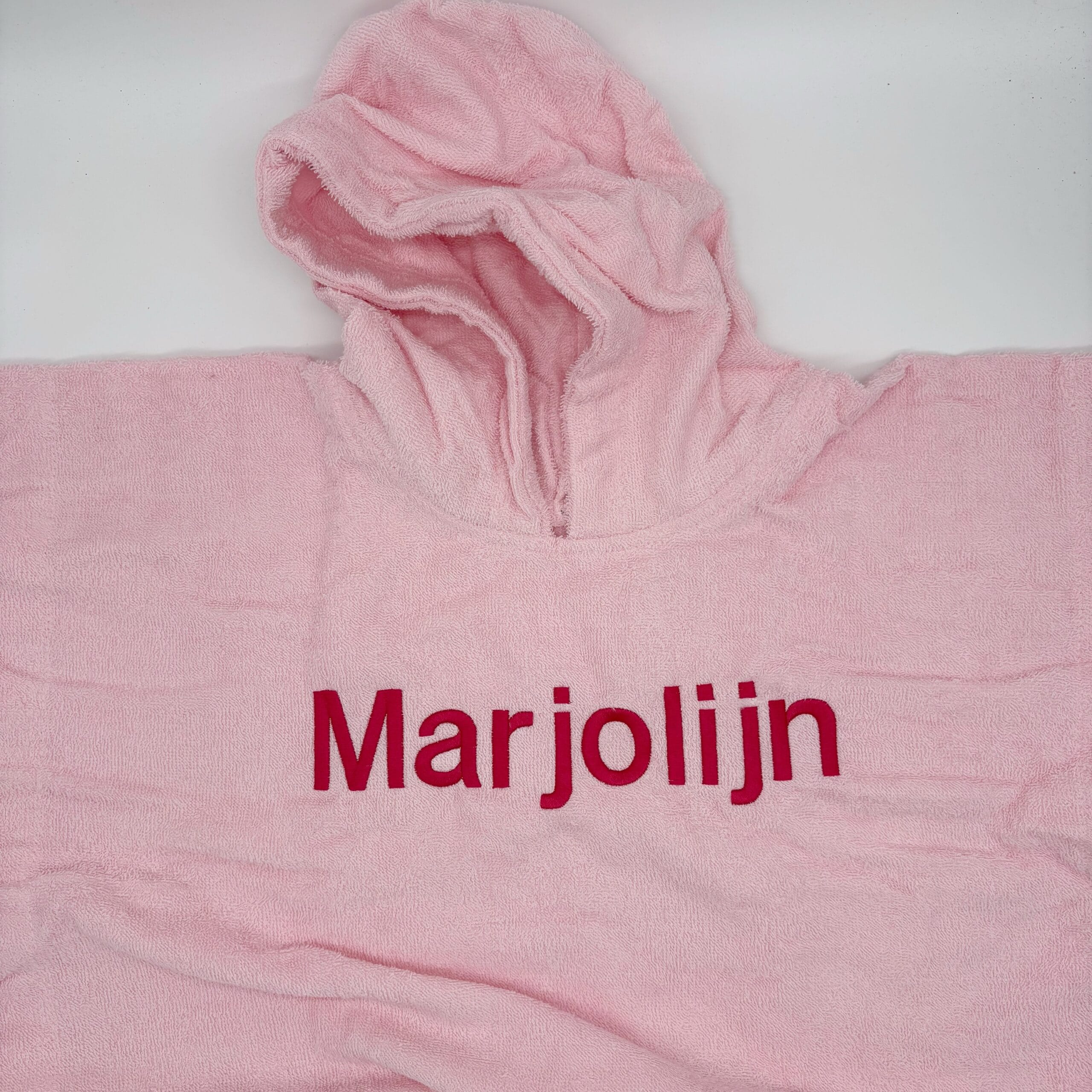 Badponcho met naam geborduurd voor baby en kind
