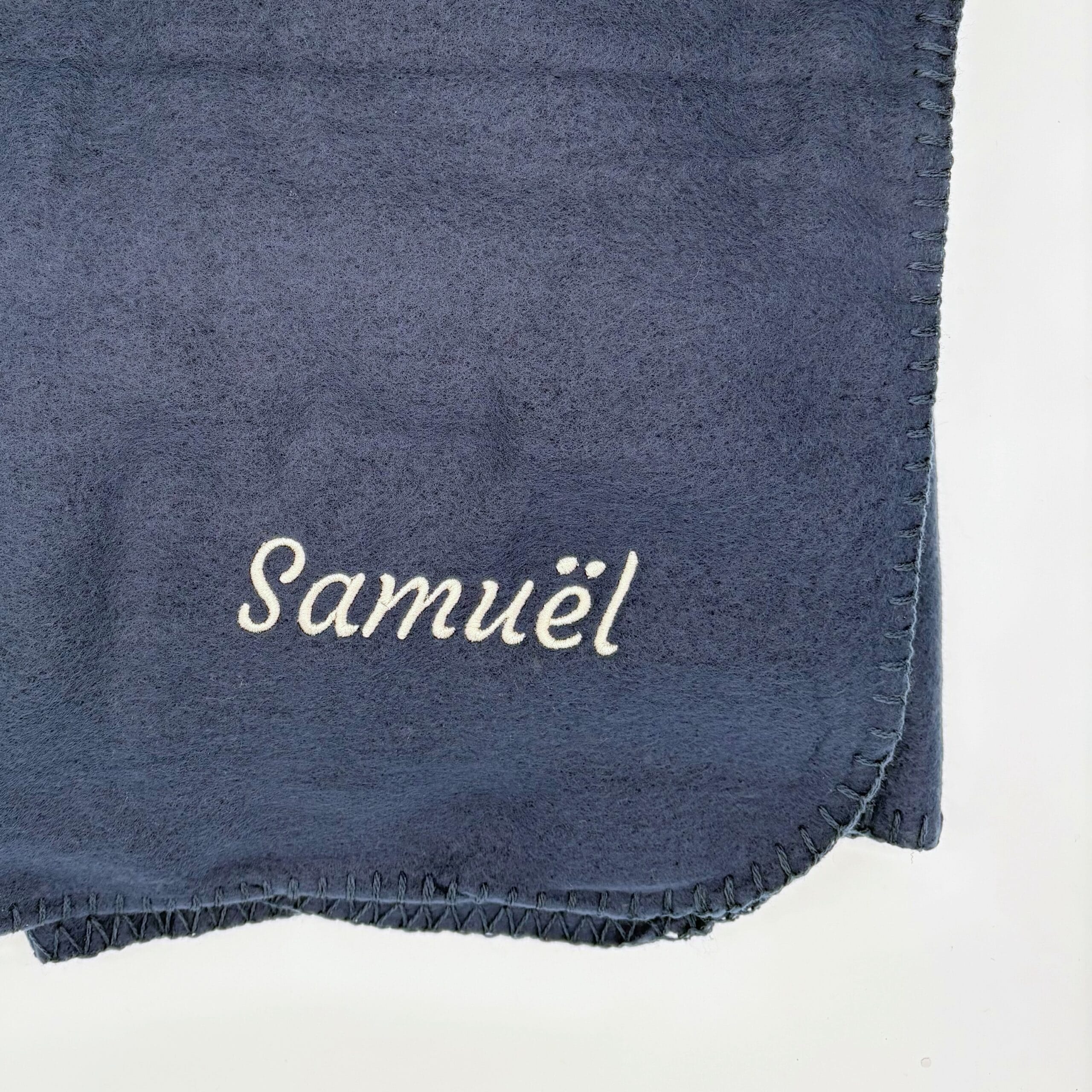 Plaid borduren met naam of tekst – fleece 150x120 cm