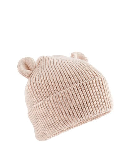 Baby muts in de kleur amandel met schattige oortjes en naam geborduurd.